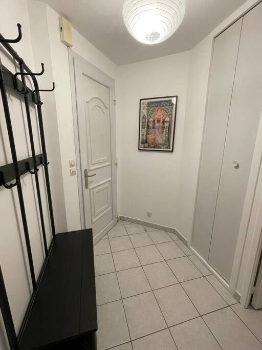 Maisonette Parking Prive Gratuit Doué-la-Fontaine Buitenkant foto
